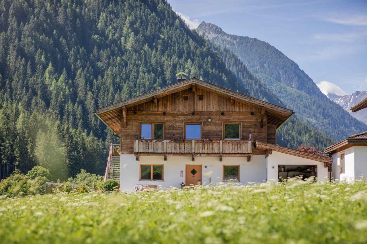 Landhaus Gletscherstern Neustift im Stubaital Exterior photo